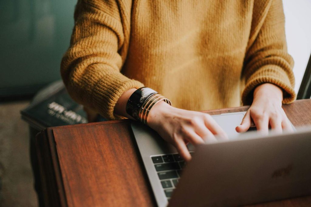 paid writing gigs for writers